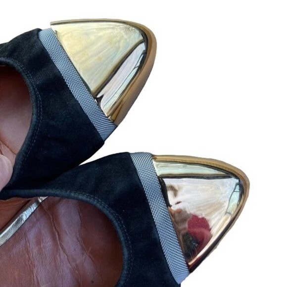 Givenchy Ballet Flats Pointed Cap Toe Gold Slip On Shoes Black Suede Size 40 - Picture 7 of 12